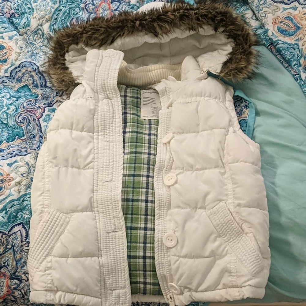 Aeropostale vest